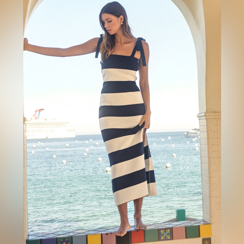 779. Knit Bow Shoulder Stripe Dress in Black